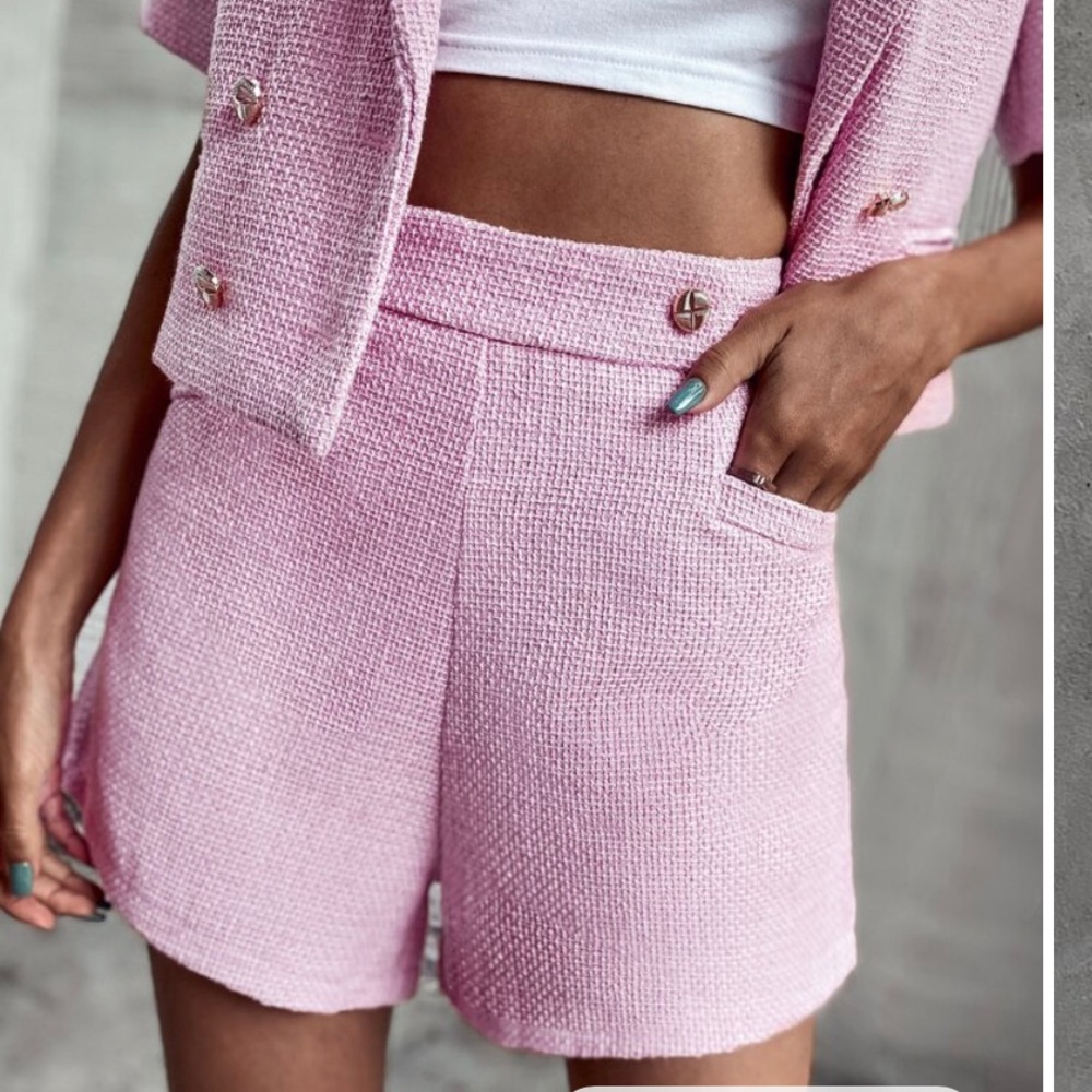 Baby Pink Tweed Solid Wide Leg Shorts